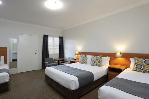 Cadman Motor Inn And Apartments - Port Augusta Accommodation 2