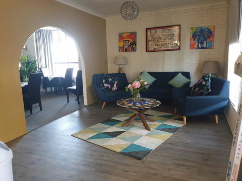 Cameo Inn Motel - Port Augusta Accommodation 1