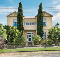 Campbell House - Port Augusta Accommodation