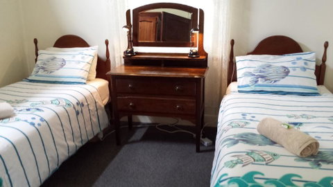 Carisbrook Cottage Queenscliff - Port Augusta Accommodation 3
