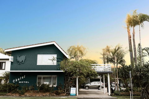 Chalet Motel Brunswick Heads - Port Augusta Accommodation 0