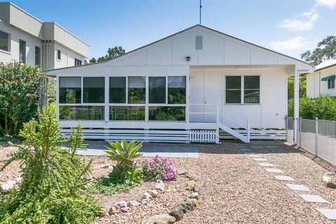 Charming Home By The Sea - Port Augusta Accommodation 1
