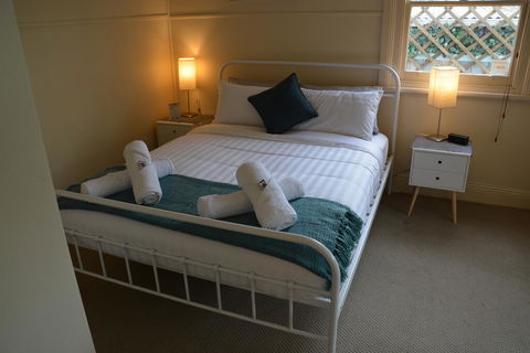 Charming Miners Cottage In The Hip City Of Geelong - Port Augusta Accommodation 0