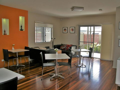 Chaucer Palms Boutique B&B - Port Augusta Accommodation 2