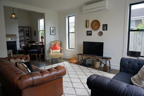 Chevignon - Port Augusta Accommodation 1