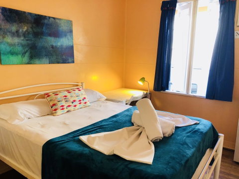 Civic Guesthouse - Port Augusta Accommodation 1