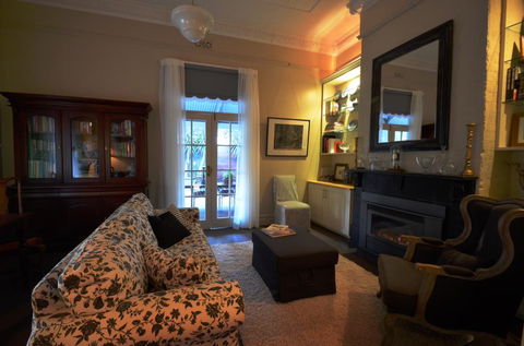 Clement House - Port Augusta Accommodation 1