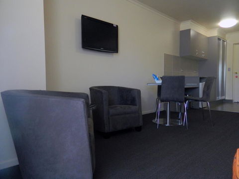 CluBarham Motel - Port Augusta Accommodation 1