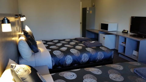 Colac Central Hotel-Motel - Port Augusta Accommodation 2