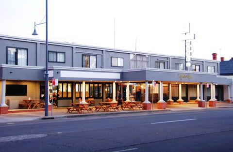 Commodore Motor Inn - Port Augusta Accommodation 0