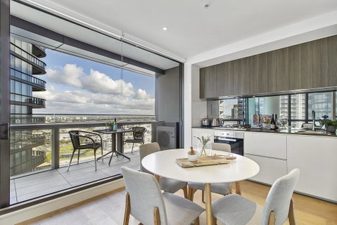 Contemporary Luxury With Views At Maya Waterfront - Port Augusta Accommodation 1