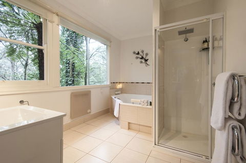 Cottage In The Forest - Port Augusta Accommodation 1
