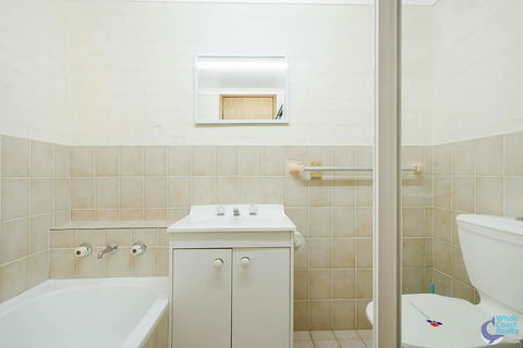 Countess Court Unit - Great Ocean Views - Port Augusta Accommodation 2