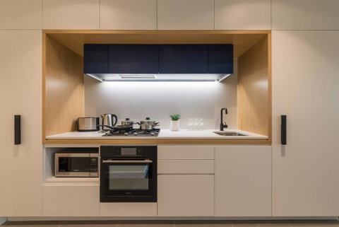 Cozy Melbourne Star 2 Bedroom Apartment Docklands - Port Augusta Accommodation 3
