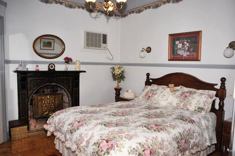 Cuddledoon Cottages Rutherglen - Port Augusta Accommodation 3