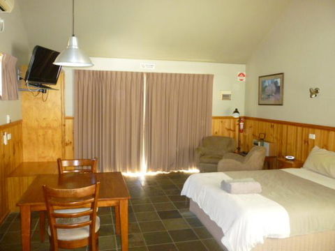 D'Altons Resort - Port Augusta Accommodation 3
