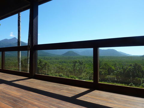 Daintree Holiday Homes - La Vista - Port Augusta Accommodation 0