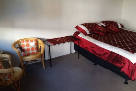 Dee B N B - Port Augusta Accommodation 2