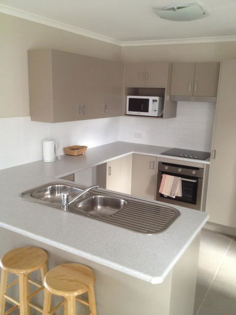 Denman Serviced Apartments - Port Augusta Accommodation 2