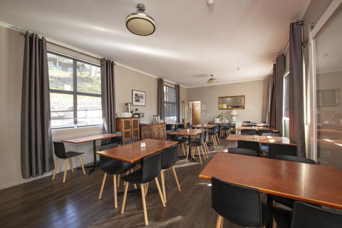Diana Alpine Lodge - Port Augusta Accommodation 2
