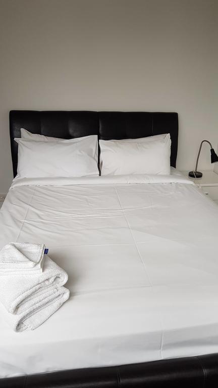 Docklands 1201p 2bed 1bath Water View - Port Augusta Accommodation 3