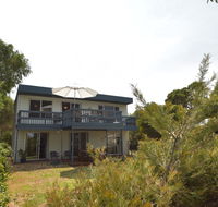 Dolphin Dreaming - 16 Dolphin Avenue - Port Augusta Accommodation