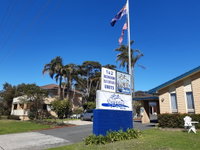 Dolphins of Mollymook Motel and Fifth Green Apartments