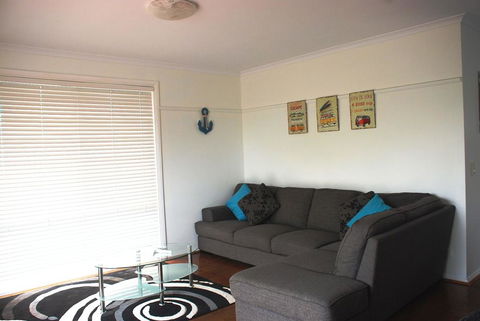 EAGLES NEST VIEWS ON TAMARA - Port Augusta Accommodation 1