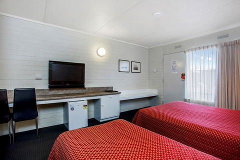 Econo Lodge Portland - Port Augusta Accommodation 3