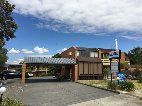 Essendon Motel - Port Augusta Accommodation 0