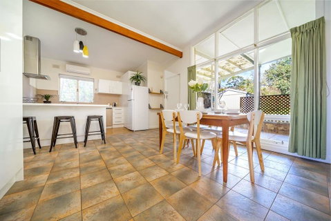 Evergreen On Franklin-Family Friendly - Wifi - Unique - Port Augusta Accommodation 1