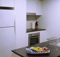 Executively Styled 2 Bed 2 Bath Perfect Location - Port Augusta Accommodation