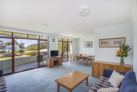 Fathoms 9 - Mollymook - Port Augusta Accommodation 2