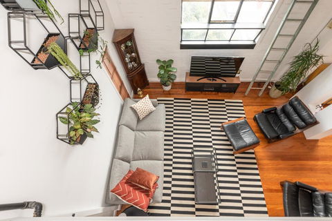 Fitzroy Converted Warehouse Penthouse - Port Augusta Accommodation 0