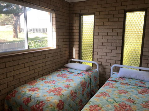 Flat 1-3 Bay Lane - Port Augusta Accommodation 2
