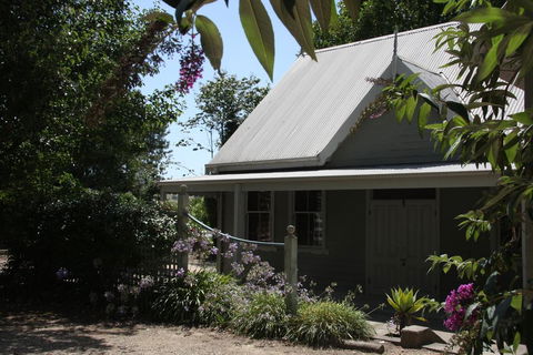 Foxglove Gardens - Port Augusta Accommodation 2
