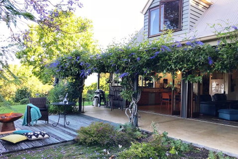 French Cottage & Loft - Port Augusta Accommodation 2
