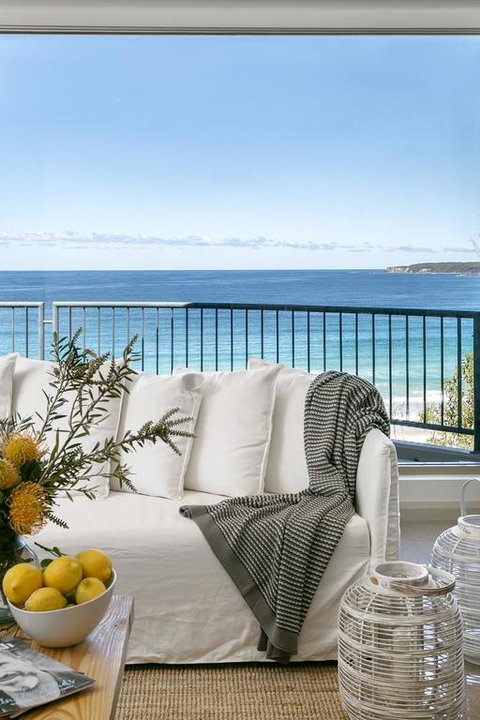 Gaze North Mollymook - Port Augusta Accommodation 3