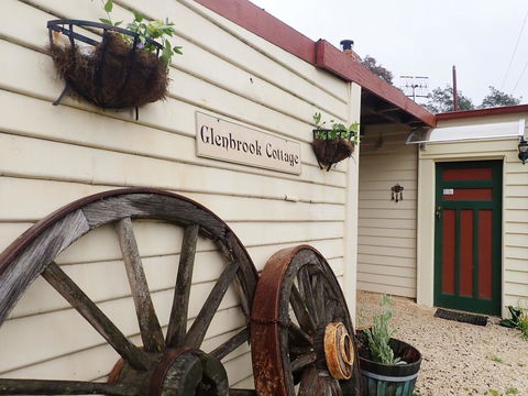 Glenbrook House & Cottage - Port Augusta Accommodation 0