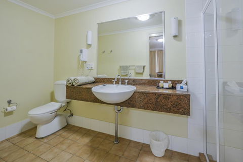 Golden Guitar Motor Inn - Port Augusta Accommodation 1