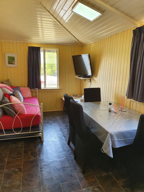 Golden Mt Rest Off Pepperina Lane - Port Augusta Accommodation 1