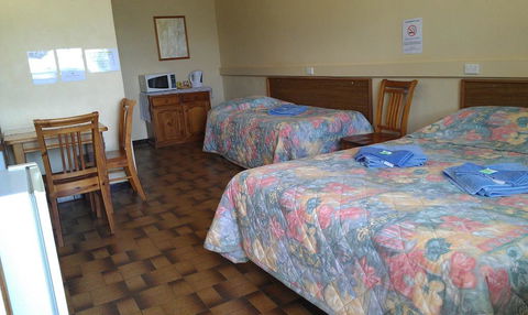 Goolgowi Highway Motel - Port Augusta Accommodation 1