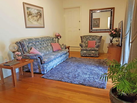 Gumtree House Montville - Port Augusta Accommodation 2