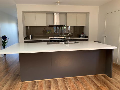 Happy Hours Guaranteed - Port Augusta Accommodation 1