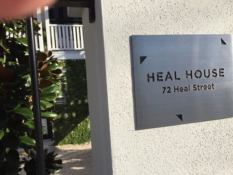 Heal House - Port Augusta Accommodation 1