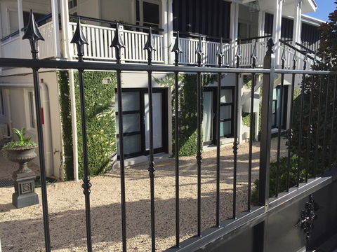 Heal House - Port Augusta Accommodation 2