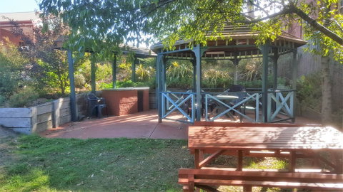 Hepburn Springs Motor Inn - Port Augusta Accommodation 2