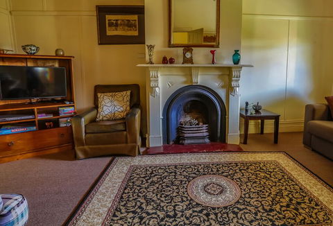 Herrins Lane Cottage - Port Augusta Accommodation 2