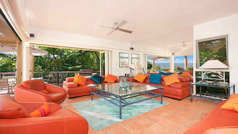 Hill #8 Penthouse - Port Douglas - Port Augusta Accommodation 1