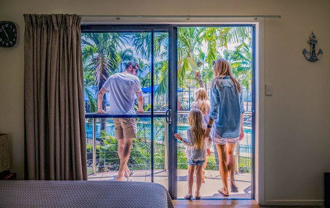 Hinchinbrook Resorts - Port Augusta Accommodation 2